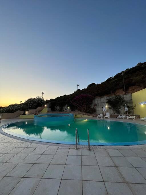 Casa Smeralda - Piscina E Vista Sul Mare! Trinità dʼAgultu Eksteriør bilde