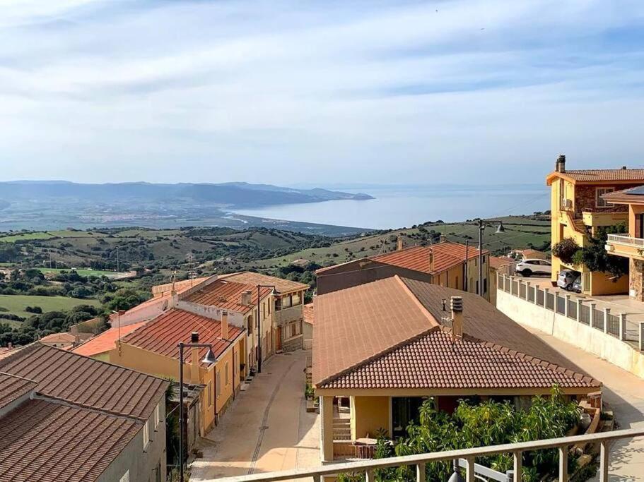 Casa Smeralda - Piscina E Vista Sul Mare! Trinità dʼAgultu Eksteriør bilde