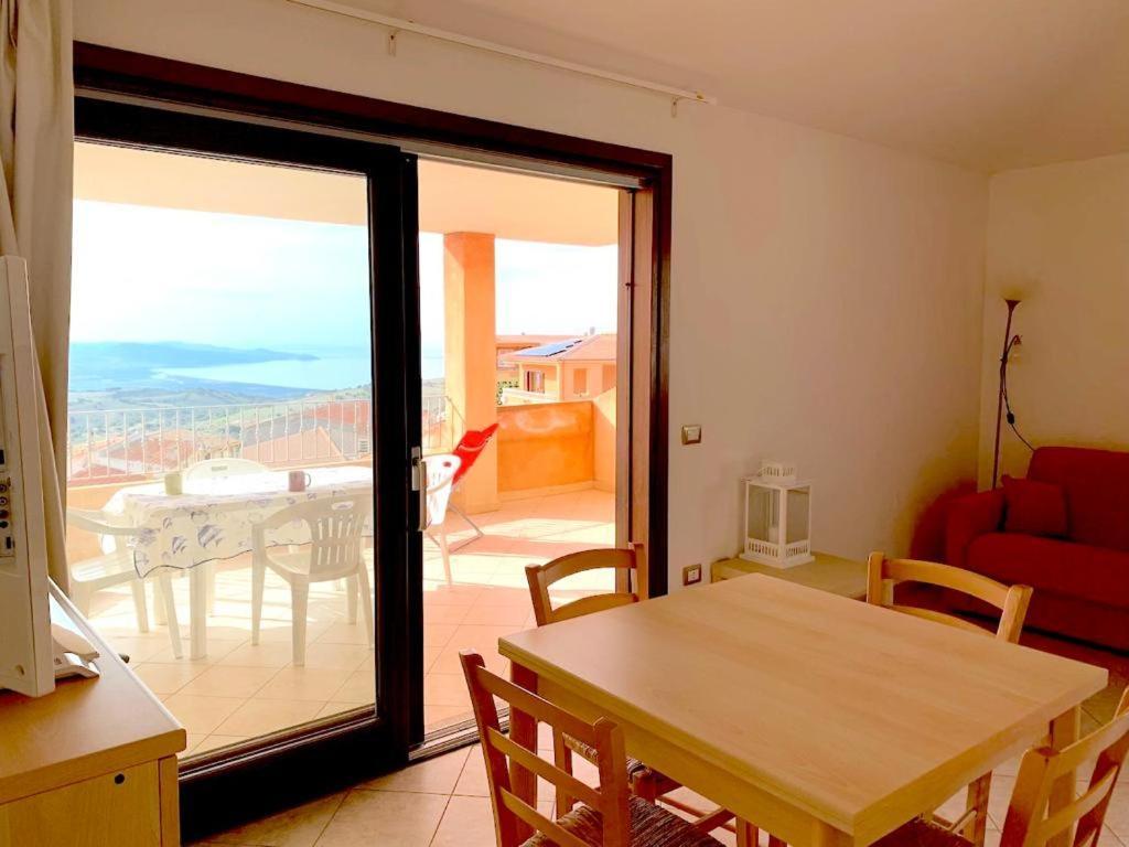Casa Smeralda - Piscina E Vista Sul Mare! Trinità dʼAgultu Eksteriør bilde